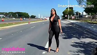 Lina Nakamura在高速公路上被有天赋的卡车司机操了